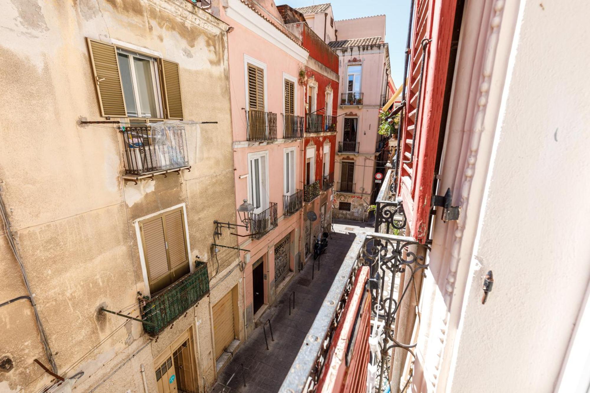 Onlyrooms II - Old Town & Typical Food Cagliari Luaran gambar