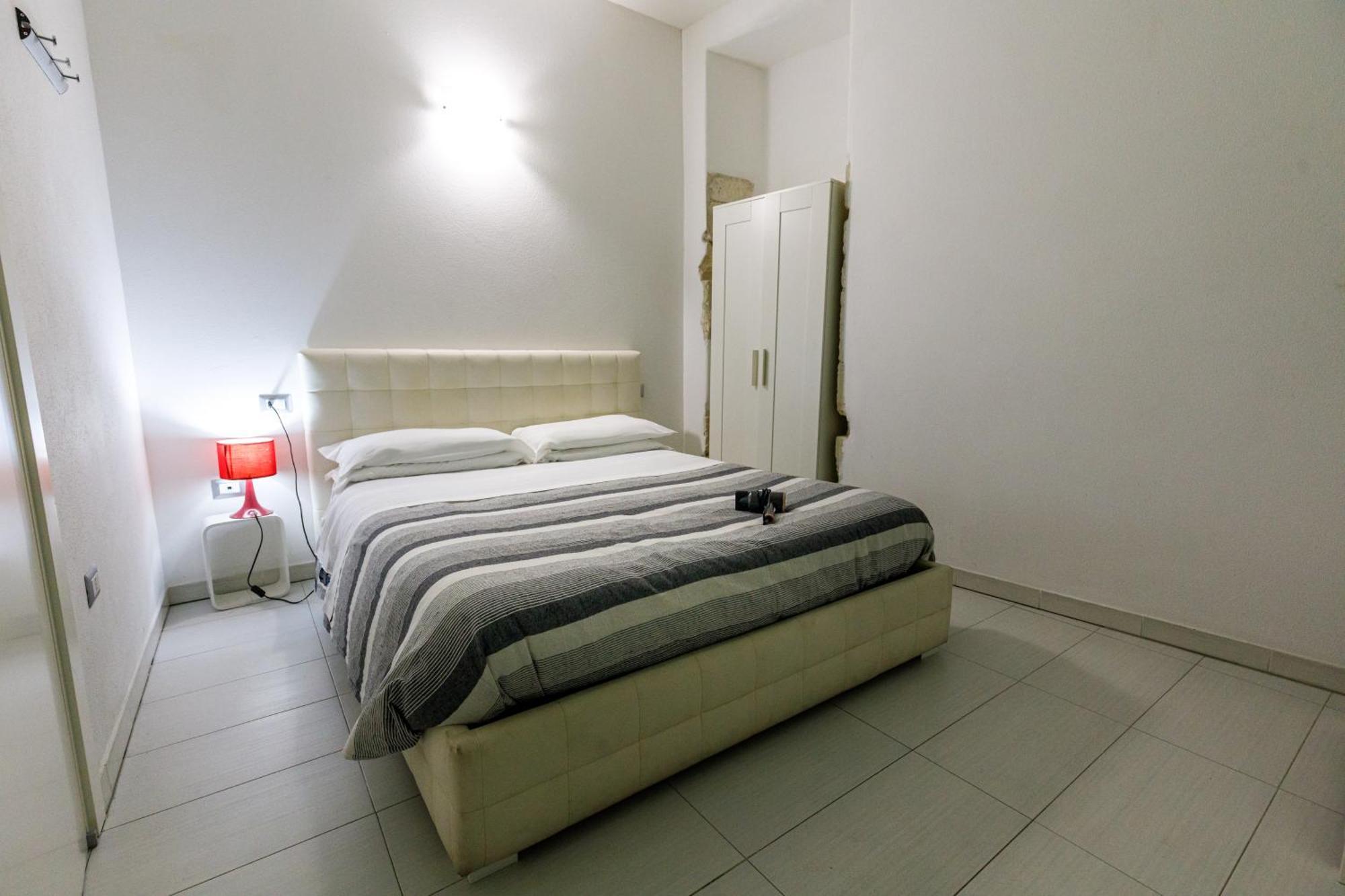 Onlyrooms II - Old Town & Typical Food Cagliari Luaran gambar