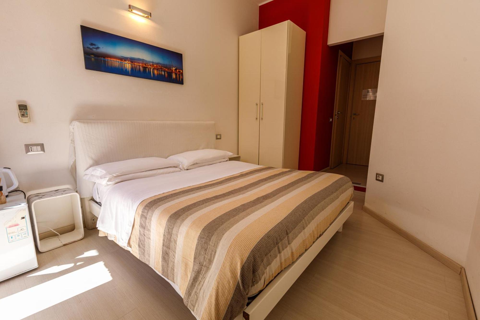 Onlyrooms II - Old Town & Typical Food Cagliari Luaran gambar