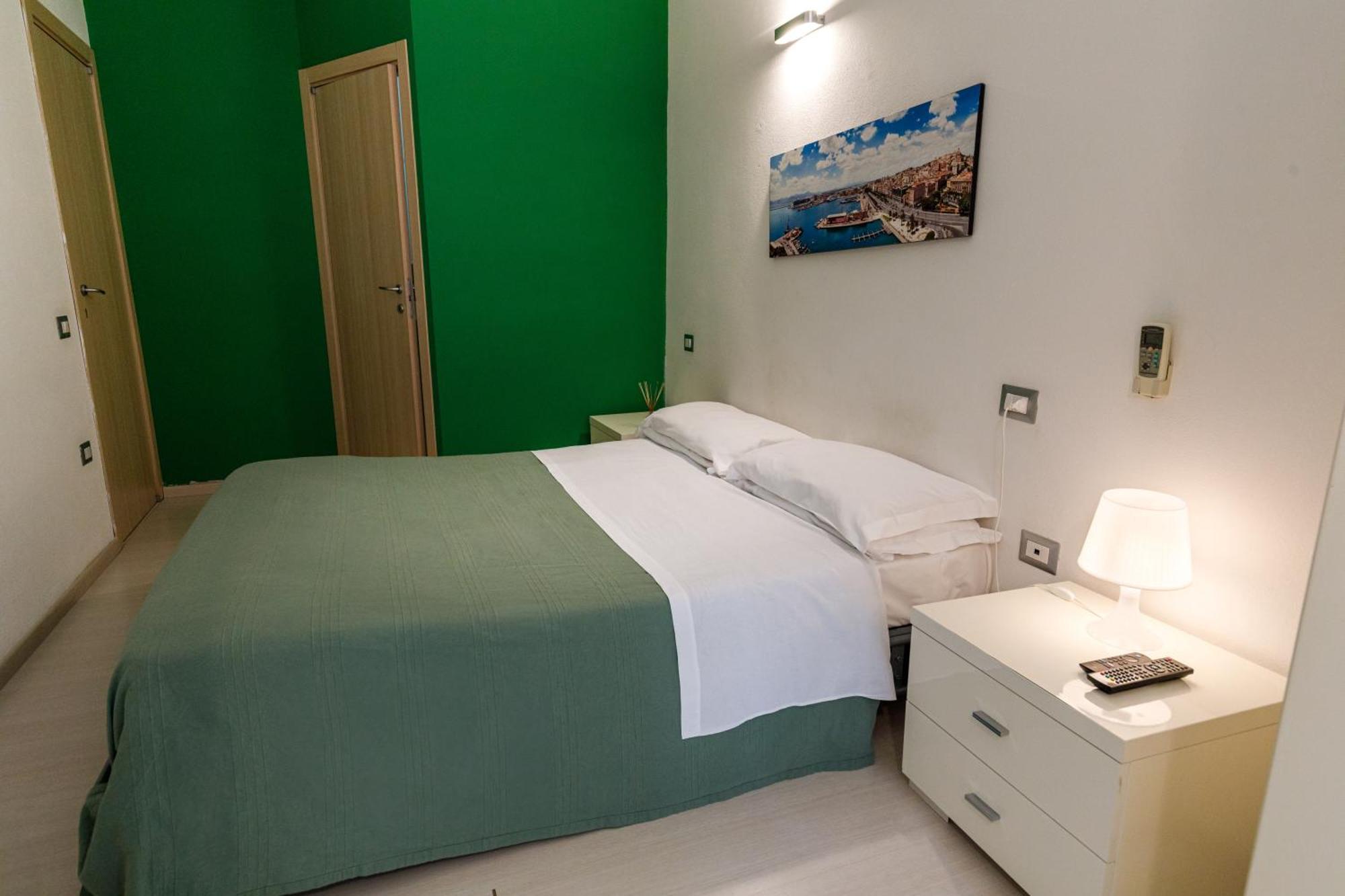 Onlyrooms II - Old Town & Typical Food Cagliari Bilik gambar
