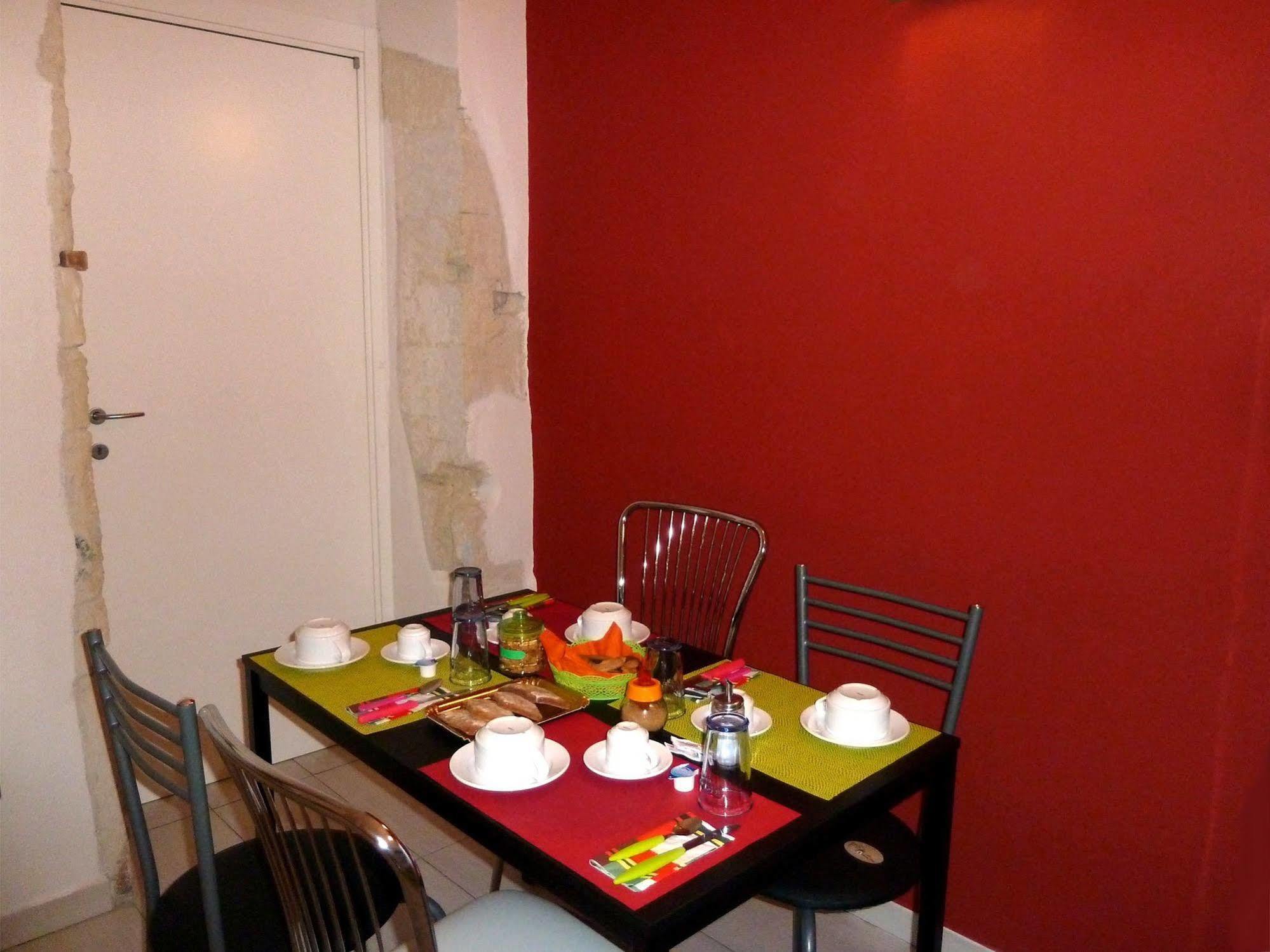 Onlyrooms II - Old Town & Typical Food Cagliari Luaran gambar